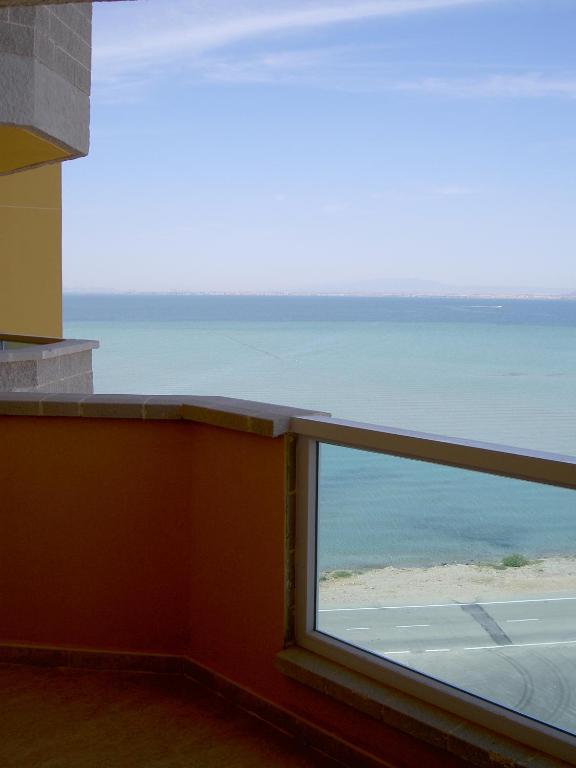 Apartamentos Turisticos Playa Principe La Manga del Mar Menor Chambre photo